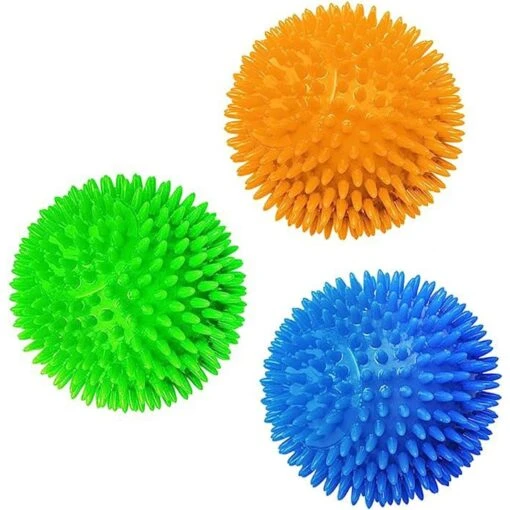 CoCoo Spiky Squeaky Dog & Ferret Rubber Ball, Dental Chew Fetch & Play Toy -Dog Supplies 748702 MAIN. AC SS1800 V1688071213