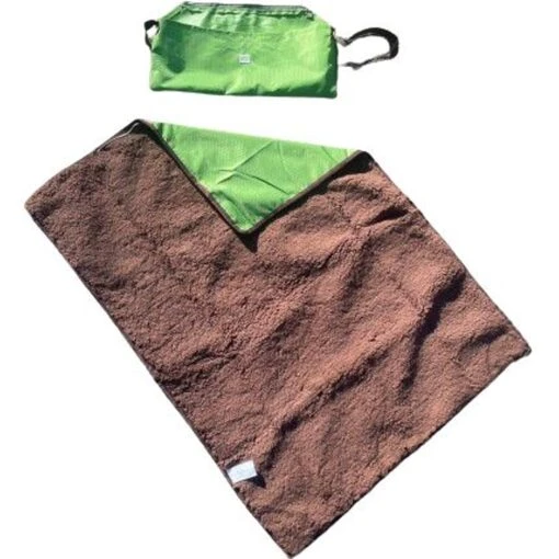 EYS Outdoor Foldable Easy Carry Waterproof Dog Mat, Medium -Dog Supplies 760118 MAIN. AC SS1800 V1701116973